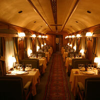 El Transcantábrico Gran Lujo es el Orient Express español: gastronomía exclusiva y suites de lujo por 9.250 euros