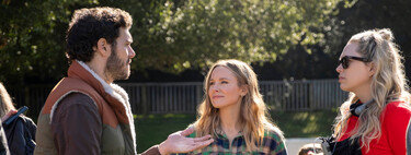 "Hicimos casting a todo actor judío sobre la Tierra". La creadora de 'Nadie quiere esto' responde a la mayor crítica hacia la comedia romántica de Netflix