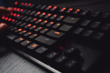 Las 25 mejores ofertas de accesorios, monitores y PC Gaming (LG, HP, MSI...) en nuestro Cazando Gangas