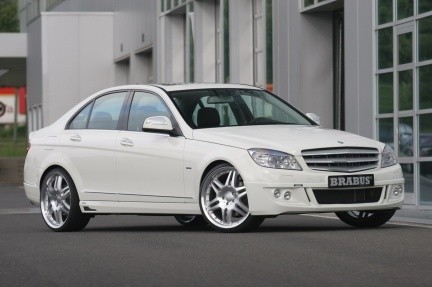 Mercedes C 220 CDI por Brabus: 50 caballos más