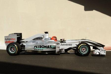 Michael Schumacher se muestra optimista en relación a los neumáticos Pirelli