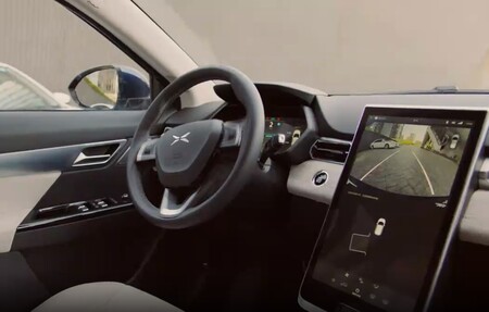El SUV eléctrico chino Xpeng G3 pone rumbo a Europa, con fuerte inspiración Tesla y precios combativos