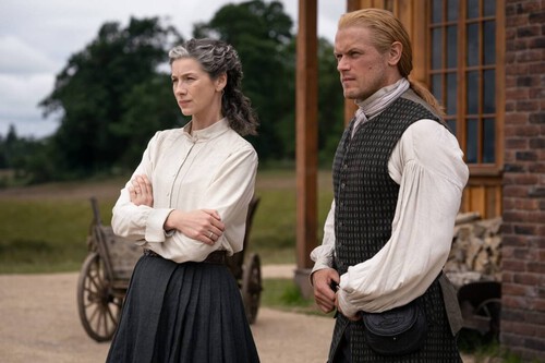 La escena postcréditos de 'Outlander', explicada por su creador: "No quería decir que ese era el final"