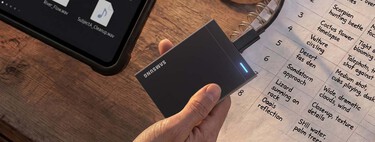 Samsung tiene dos nuevos SSD portátiles: uno con 8 TB para creadores y otro que sobrevive caídas de 2 metros