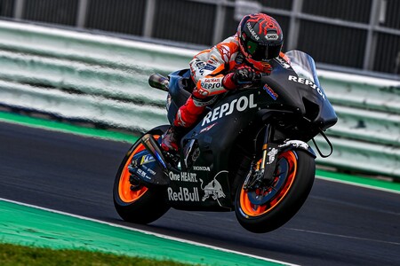Un primer vistazo a la nueva Honda RC213V, la moto con la que Marc Márquez quiere reconquistar MotoGP en 2022