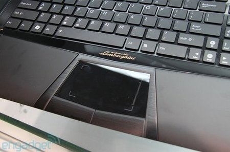 Asus Lamborghini teclado