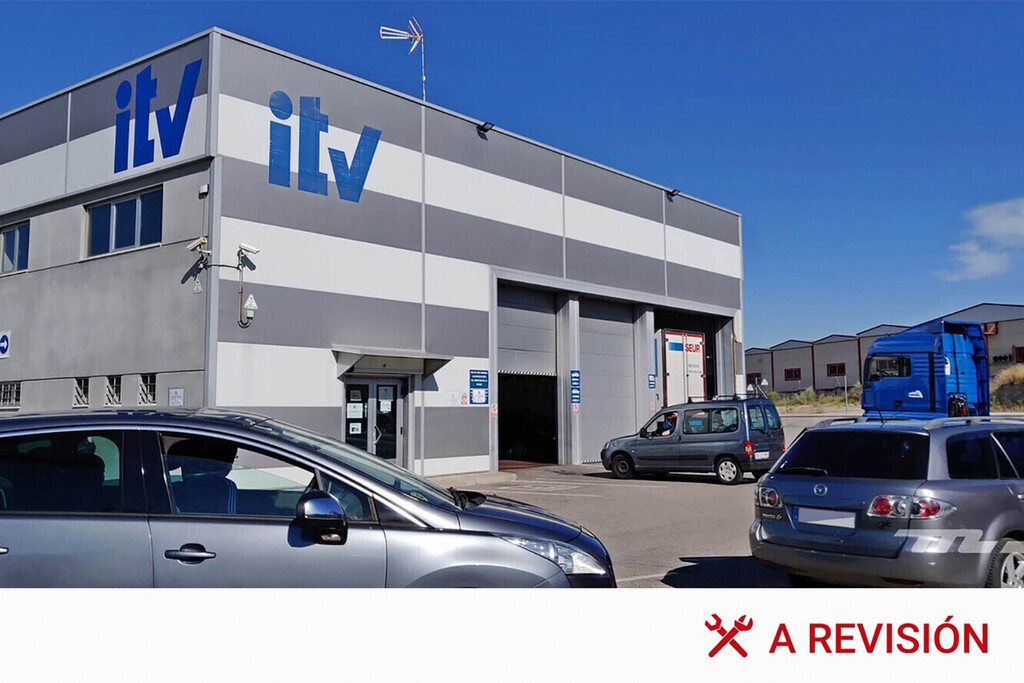 No podemos escapar de la ITV, pero sí conseguir descuentos si pedimos cita previa y pagamos online 