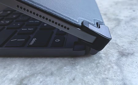 ブリッジ キーボード iPad Pro 2018