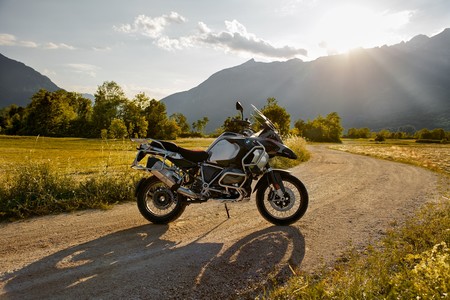 La BMW R 1250 GS Adventure ya tiene precio: 19.950 euros para la reina del mercado maxitrail