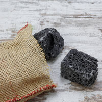 Los Reyes Magos que regalan carbón a los niños como castigo: una tradición anticuada y dañina