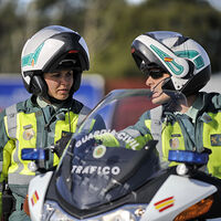 La Guardia Civil de Tráfico, en pie de guerra: se están quedando sin motoristas y acusan a la DGT de "priorizar poner radares"