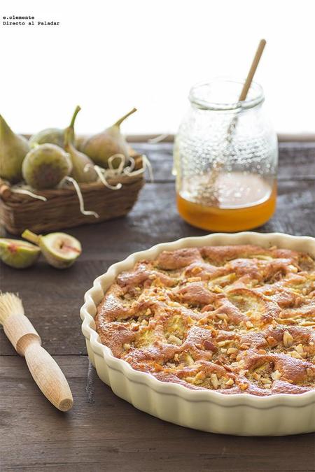 Tarta de higos, miel y almendra. Receta.