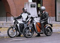 Brammo apoya la producción de la Enertia Bike