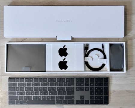 Era de esperar: los teclados y ratones del iMac Pro se están vendiendo por eBay a precios de locura