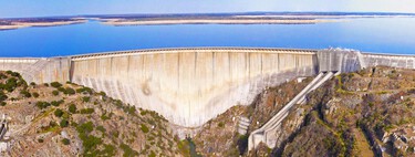 La presa más alta de España se inauguró en 1970. Más de 50 años después es una de nuestras mejores bazas para producir energía limpia