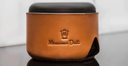 Techno-style: la fusión con la que Massimo Dutti y Sony nos conquistan en invierno
