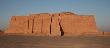 Un puñado de idiomas que se hablan muy lejos de su origen, 11 civilizaciones perdidas y 35 maravillas del mundo