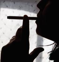 Fumar durante el embarazo multiplica por nueve el riesgo de que los niños sufran déficit de atención con hiperactividad