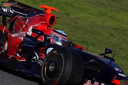 Los Toro Rosso lideran la primera jornada de pruebas