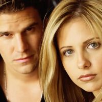 David Boreanaz en su esperado reencuentro con Sarah Michelle Gellar: "Siempre pensé que Buffy y Angel acabarían juntos" 