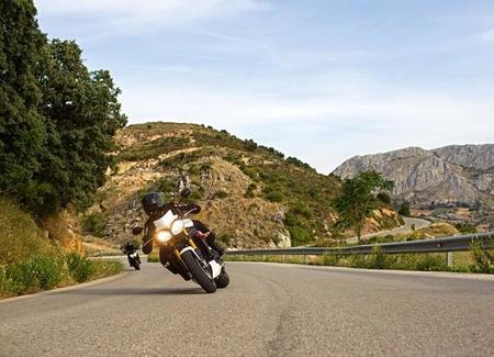 Triumph carga de accesorios sus modelos sin coste hasta el 30 de abril