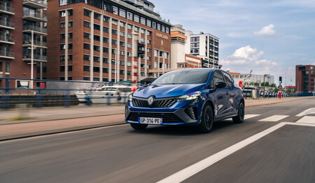 Renault Clio E-Tech Full Hybrid 2023