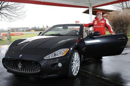 Fernando Alonso ya ha recibido sus coches