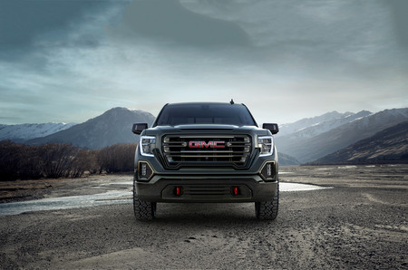 GMC Sierra AT4 CarbonPro ya en México: caja fabricada en compuesto de fibra de carbono