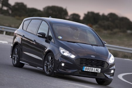 Ford S Max Hybrid