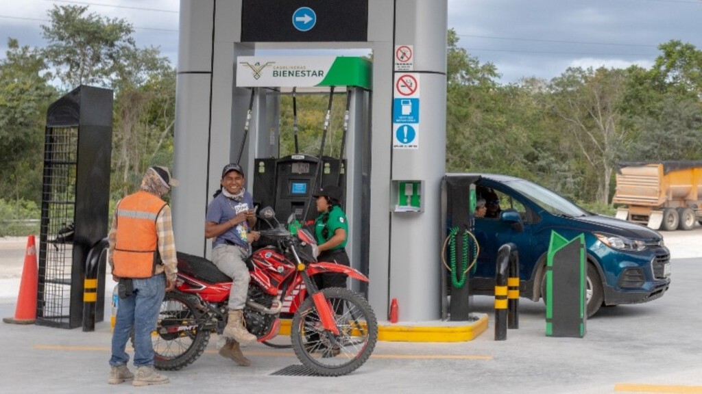 Pagar gasolina con tarjeta en México podría ser más barato: bancos alistan bajar comisiones a gasolineras 
