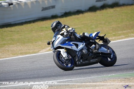 BMW HP4 Megaserfoto