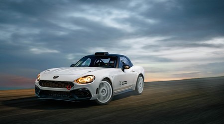 Fiat busca una mujer intrépida para conducir el 124 Spider Abarth rally car