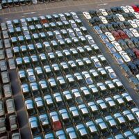 Los comerciantes de vehículos piden al Gobierno que mantenga las ayudas a la compra de coches gasolina y diésel 