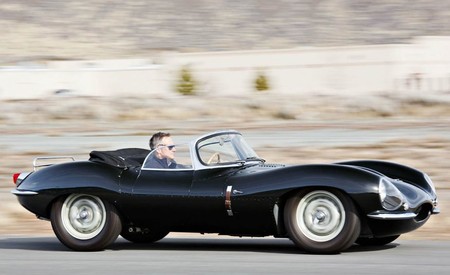 Nada le gana a un original. Se subastará uno de los 16 Jaguar XKSS originales