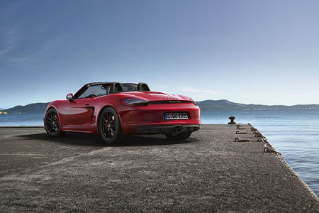 Porsche presenta los nuevos Boxster GTS y Cayman GTS