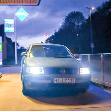 Sevilla-Múnich sin repostar: un Passat B5 de hace casi 30 años humilla a los PHEV chinos en autonomía 