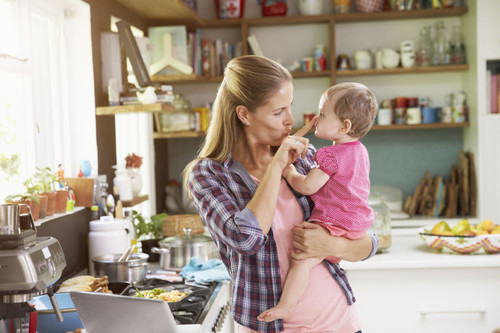 ​11 cosas que una mamá que se queda en casa necesita que sepas
