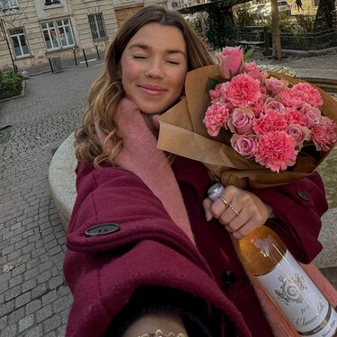 La verdadera 'Emily in Paris': esta joven americana se ha hecho viral por tener la misma vida que la serie de Netflix