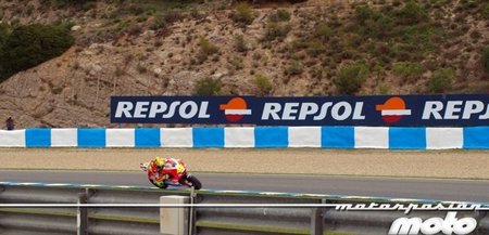 valentinorossi02-jerez2011.jpg