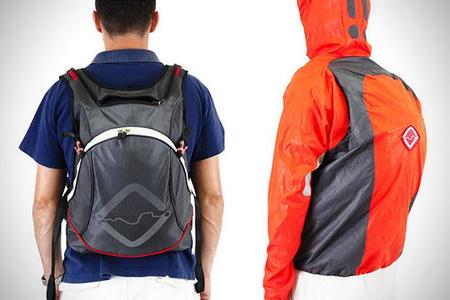 Funnell Eject, la mochila con chamarra integrada