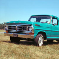 Discutes con tu pareja por cuidar a los gatos. Tu coche de valor sentimental incalculable acaba en el desguace por 400 dólares