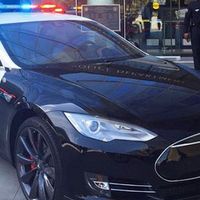 La policía de Luxemburgo se hace con dos Tesla Model S para probar qué tal patrullan los angelitos