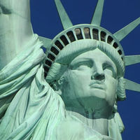 ¿A qué destinan los autónomos el dinero que no pagan por cotizar por debajo de sus ingresos?