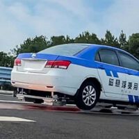 ¡Hora de levitar! En China ya prueban este coche que se mueve sin necesidad de pisar el suelo