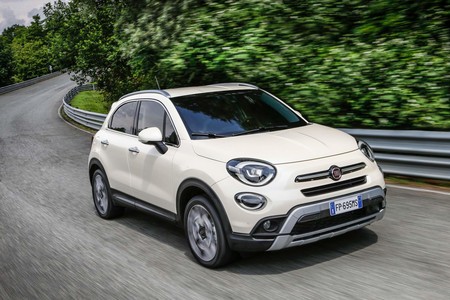 El Fiat 500X 2019 estrena facelift con pocos cambios exteriores y nuevos propulsores