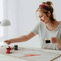 Estos son los seis hábitos que tienen en común las personas altamente creativas, de acuerdo con un experto que las ha estudiado durante 40 años