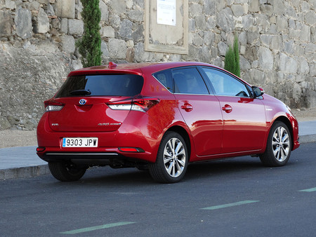Prueba Toyota Auris Hybrid 2016 Exteriores