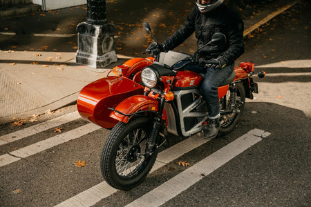 La Ural E Project es la primera moto eléctrica con sidecar, tiene 60 CV y 165 km de autonomía