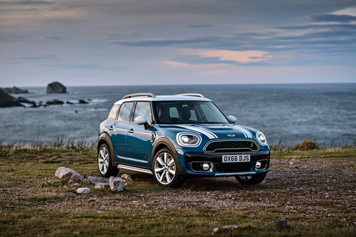 Llega el MINI Countryman 2017 con una estética continuista y un motor híbrido plug-in de 224 CV