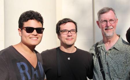 Gary Allen, el seguidor más dedicado de las Apple Store, se retira